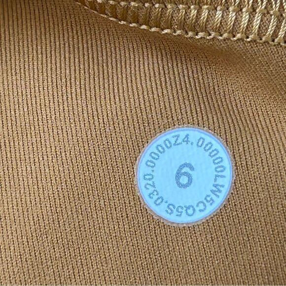 Lululemon Swift Speed High-Rise Tight 28"
Spiced Bronze - Picture 10 of 13